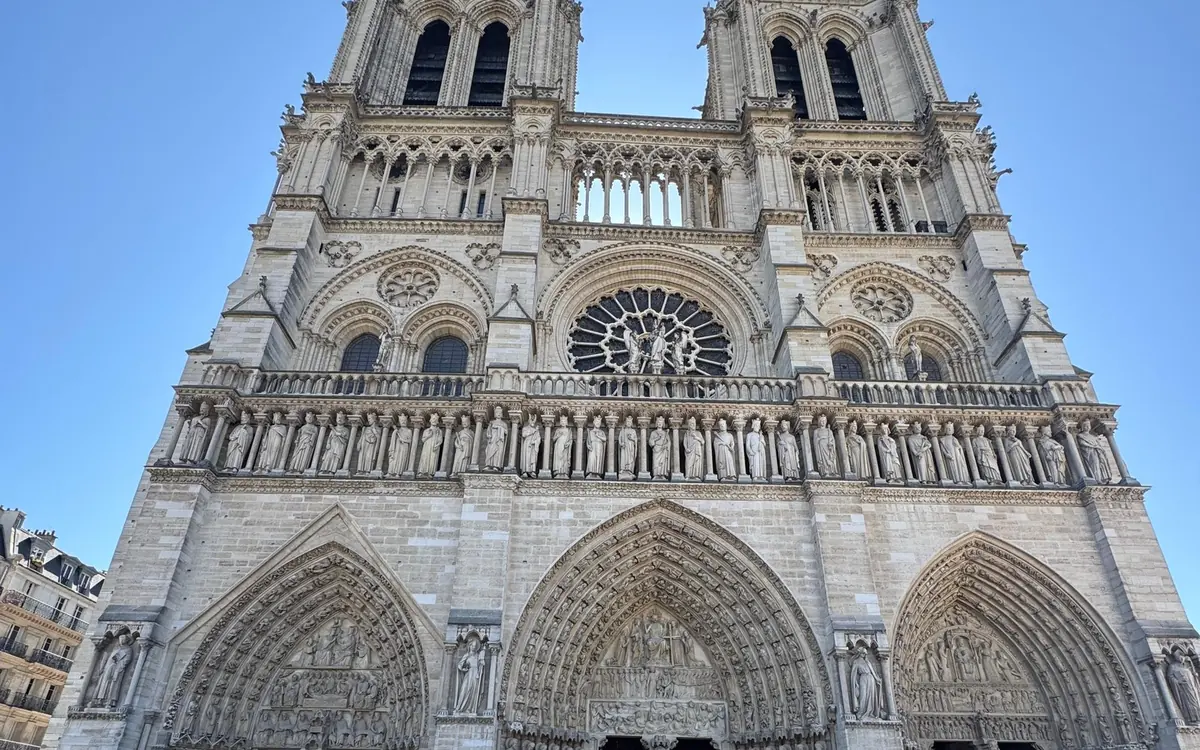 The west front of Notre-Dame with its two towers and three portals